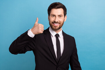 Photo of young brunet successful professional ceo director manager thumb up like sign good job feedback isolated on blue color background
