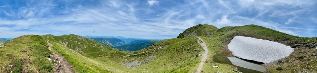 Herrliche ausblicke auf die Landschaft beim Stemmerkogel bei Saalbach-Hinterklemm