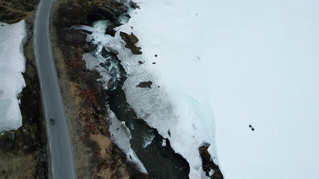 4K drone video of snowy Norwegian mountain landscape in Myrkdalen, Norway.