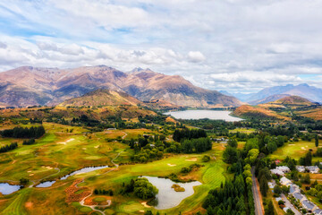 D NZ Arrowtown to lake