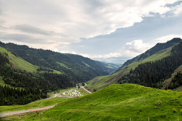 Naklejka premium Xinjiang Duku highway charming scenery