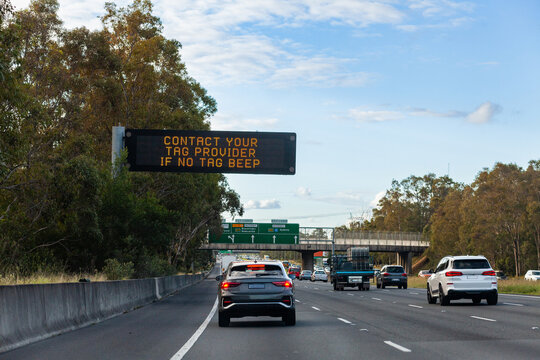 Overhead digital sign reading contact your e tag provider is no tag beep