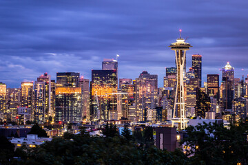 Fototapeta na wymiar Downtown Seattle skyline and Space Needle after sunset in Washington, USA