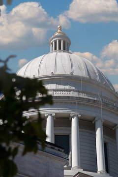 Arkansas state capitol building.