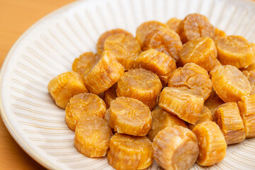 A pile of dried scallops