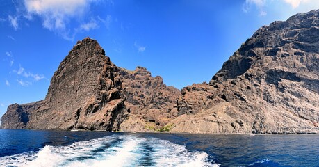 Fototapeta na wymiar Playa de Masca y Acantilados de Los Gigantes, Tenerife, Islas Canarias.