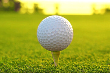 Golf ball on tee ready to be shot