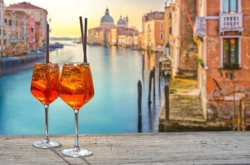 Tuinposter two Aperol Spritz in Venice, in the background the view from the Accademia Bridge © Lichtwolke99