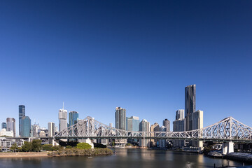 Fototapeta na wymiar The city skyline and story bridge in Brisbane