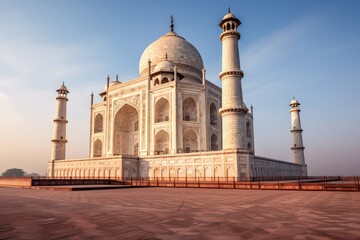 Fototapeta na wymiar The Taj Mahal - A Stunning white Marble Palace in India