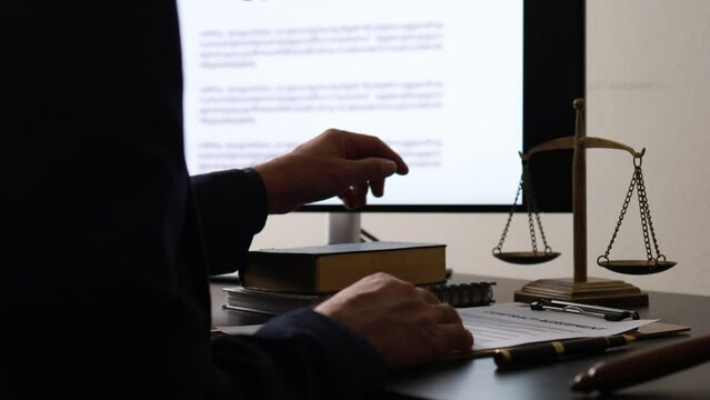 Lawyers read legal books defend their clients' cases, the lawyer concept assumes that the defendant defends the client in order to win the case or gain the greatest benefit in accordance with the law.