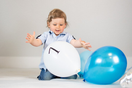 Junge wird ein Jahr alt, Shooting mit Ballons