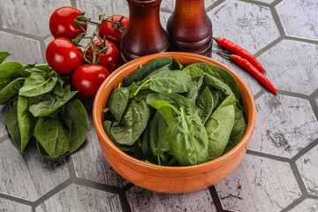 Natural organic raw green spinach