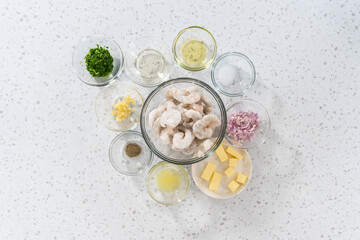Fototapeta na wymiar Frozen shrimp scampi meal prep