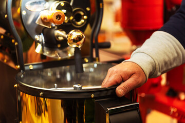 industrial coffee machine for making hot drinks. powerful coffee machine for cafes and restaurants. exhibition of coffee machines in istanbul. iron grinder for grinding coffee beans