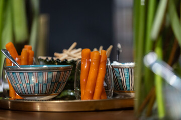 buffet de um serviço de catering de eventos sociais