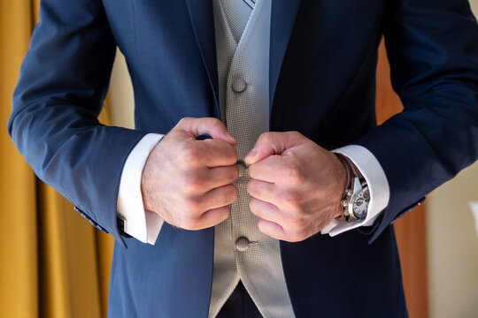 Prepara&ccedil;&atilde;o do noivo para o casamento