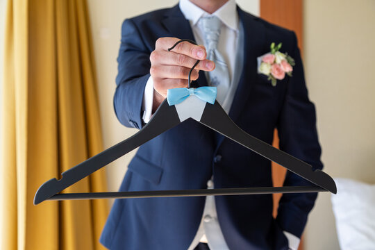 Prepara&ccedil;&atilde;o do noivo para o casamento