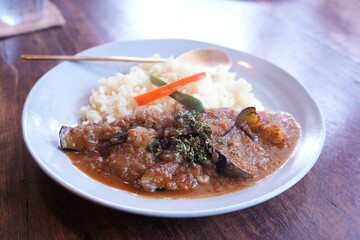 Japanese Food, Spicy Curry - 日本料理 カレーライス 福神漬け