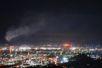 Fototapeta premium Mizushima Industrial Complex in Okayama, Japan - 日本 岡山県 水島コンビナート 夜景
