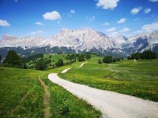 Südtirol Panorama. Mit Alta Badia, Seiser Alm, Corvara - 631243217