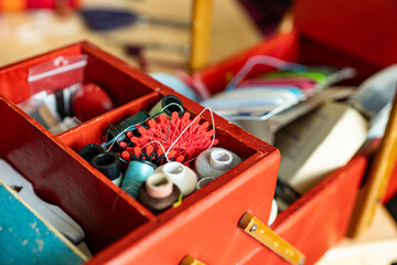 N&auml;hkasten aus Oma's Zeiten