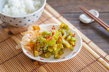 夏の野菜　ゴーヤの浅漬け