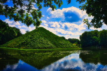Pyramide - Fürst Pückler Park in Branitz bei Cottbus - Pyramid in Branitz - Park - Cottbus - Germany - Beautiful - Water - Fürst - Pückler - Lake - Green - Isle - Reflection - Summer - Island - Cloud	