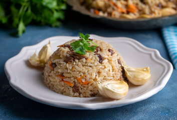 Traditional delicacies, Uzbek pilaf (Turkish name; Ozbek pilavi)