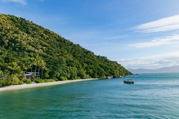 Landscape view of pristine waters of Fitzroy Island, Cairns