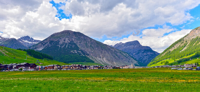 Sommer in Livigno, Provinz Sondrio (Italien) 