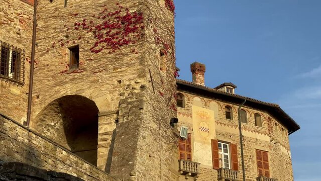 Regular horizontal footage of Castello di Tagliolo Monferrato's ancient high wall in Piemonte, Italy