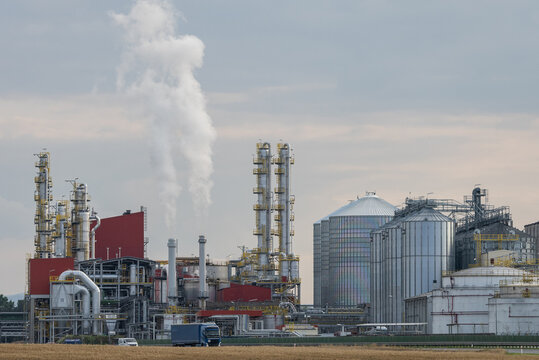 Methanol and ethanol factory. Polish producer of methanol and ethanol produced from corn grain. The production plant is located near Nysa in Poland.
