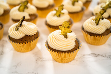 Gingerbread cupcakes