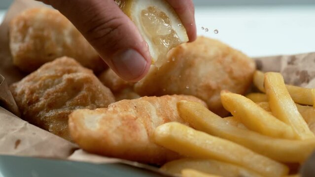 fish and chips in slow motion