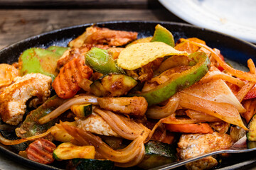 Spicy vegetable and chicken dish