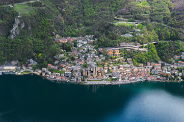 Fototapeta na wymiar Lake Lugano