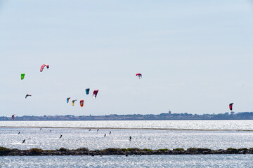 Kitesurfing