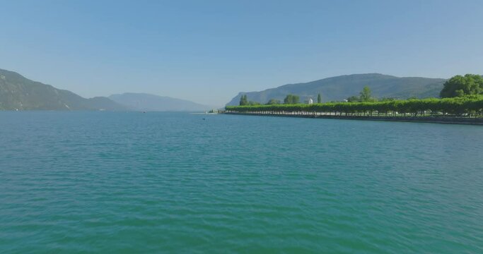 Bord de lac du Bourget