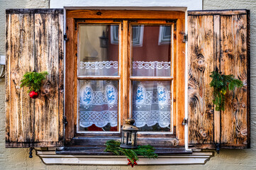 Fototapeta na wymiar old wooden window - close up