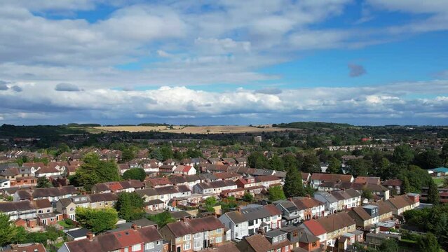 Very Cute Little Bird at Jubilee Gardens Park at London eye, Westminster, Central London Capital City of England UK. Image Was Captured on August 2nd, 2023