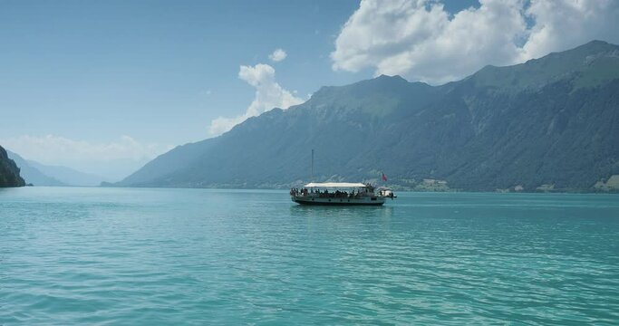 Cruise on Lake Brienz between Giessbach and  the bay of Iseltwald with a view between the beautiful North and South shorelines in direction of west to Interlaken
