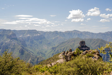 Fototapeta na wymiar Barrancas del cobre, sierra Tarahumara en Chihuahua