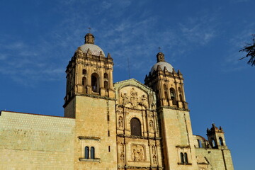 Fototapeta na wymiar Église Saint Dominique de Guzman d'Oaxaca de Juarez. Mexique.