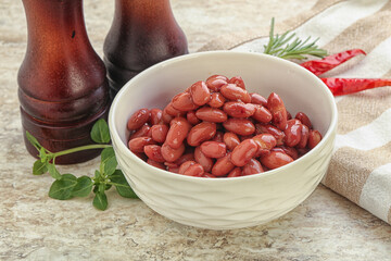 Red bean in tomato sauce