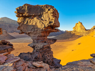 Odd rock formations in Sahara desert in Algeria  - obrazy, fototapety, plakaty