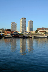 Obraz premium péniche, la seine, Choisy le Roi, région Ile de France, 94, Val de Marne, France