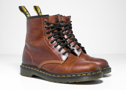 Doc martens 2025 taille 32