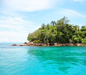 Blue sea, beach, tropical nature, island. Beautiful landscape, paradise, view, forest. Relax, vacation, holiday, happy, peace. Paraty, Rio de Janeiro, Brazil