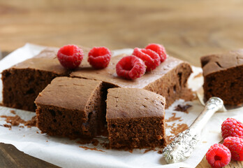 chocolate cake brownie pie with fresh berries dessert